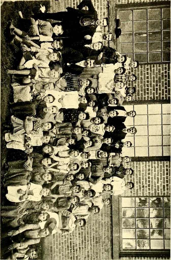 An illustration from Cotton mill, commercial features : a text-book for the use of textile schools and investors, 1899, leaf 168