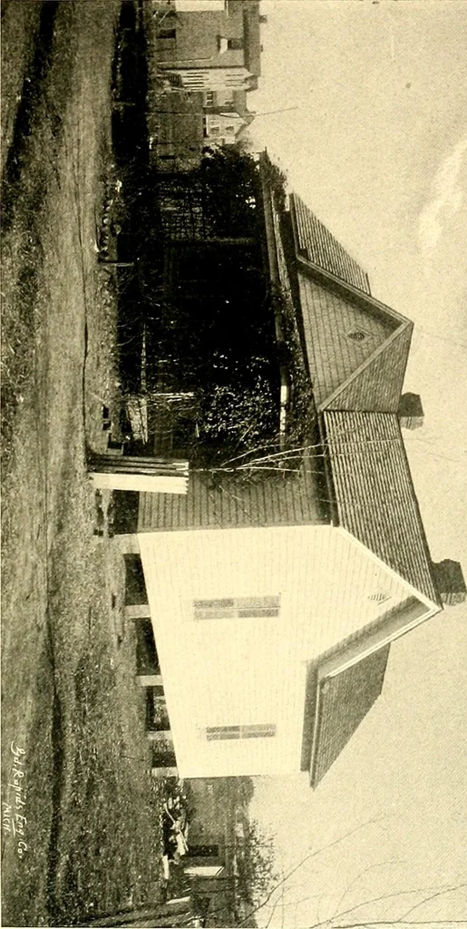 An illustration from Cotton mill, commercial features : a text-book for the use of textile schools and investors, 1899, leaf 196