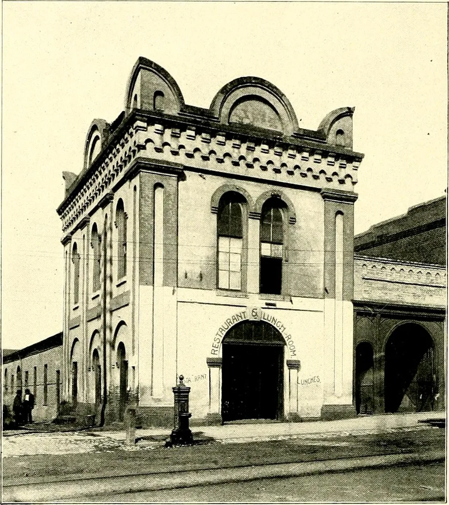 An illustration from Cotton mill, commercial features : a text-book for the use of textile schools and investors, 1899, leaf 63