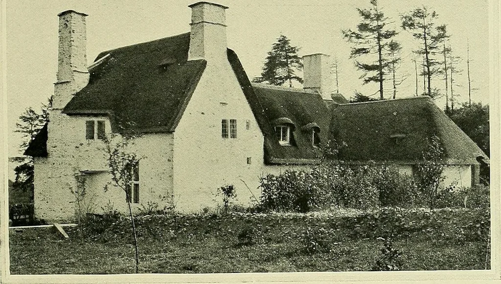 An illustration from Country cottages and week-end homes, 1907, leaf 121