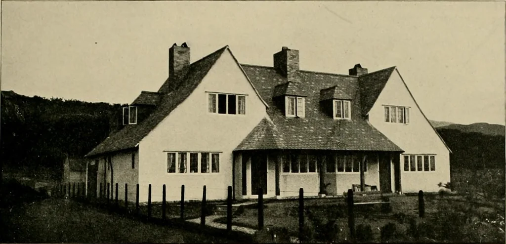 An illustration from Country-cottages and week-end homes, 1912, leaf 116