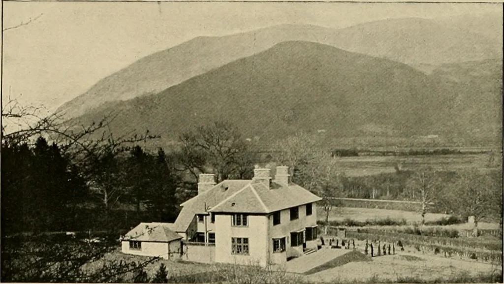 An illustration from Country-cottages and week-end homes, 1912, leaf 171