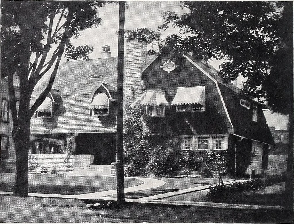 An illustration from Country homes and gardens of moderate cost;, 1907, leaf 117