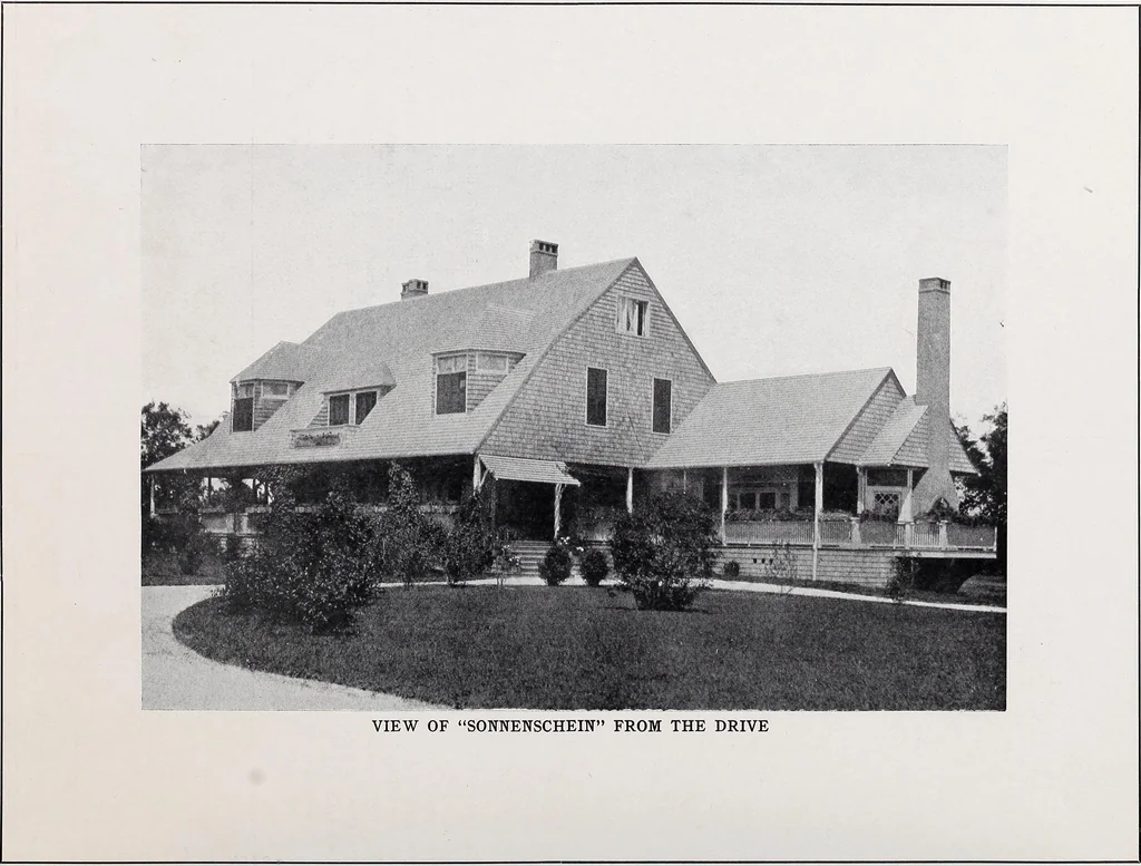 An illustration from Country homes and gardens of moderate cost;, 1907, leaf 43