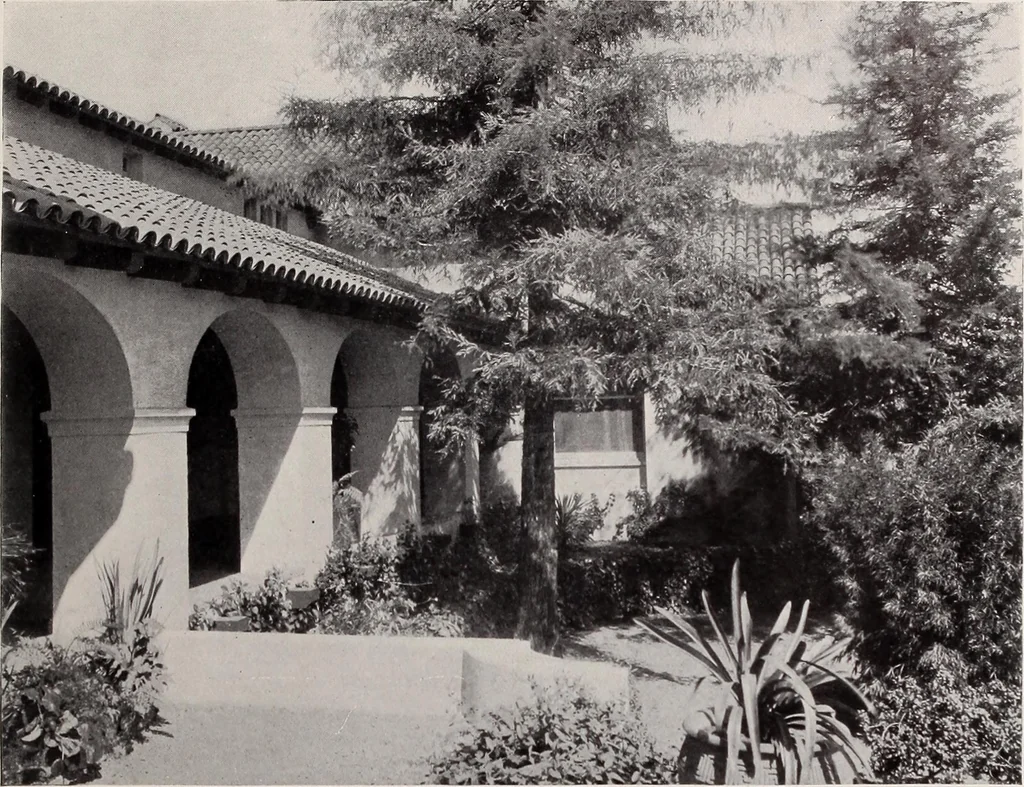 An illustration from Country homes and gardens of moderate cost;, 1907, leaf 68