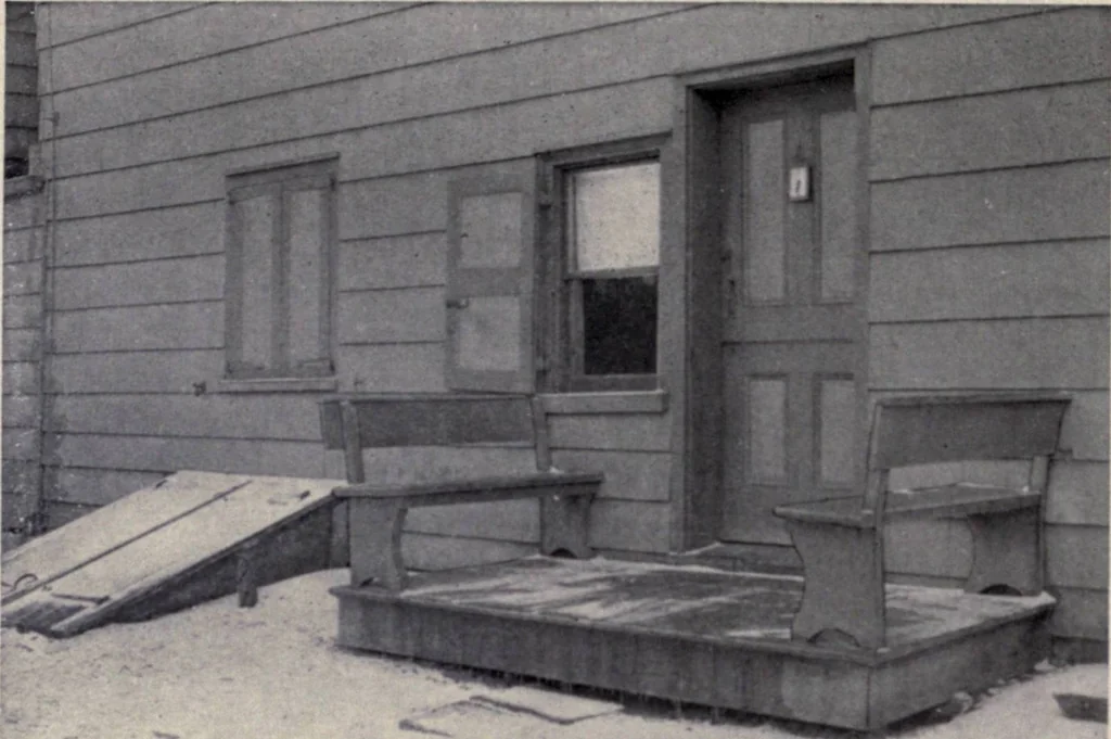 An illustration from The country house; a practical manual of the planning and construction of the American country home and its surroundings, 1905, leaf 105