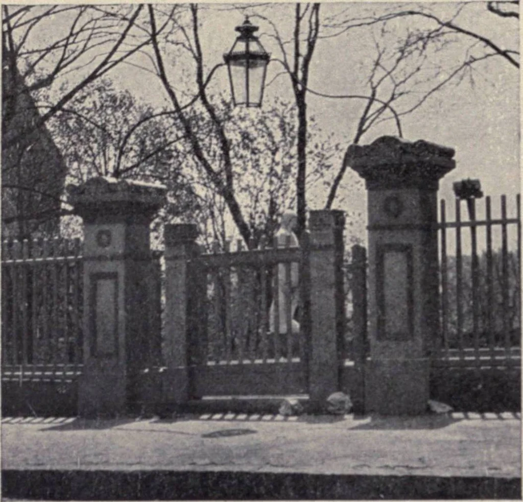 An illustration from The country house; a practical manual of the planning and construction of the American country home and its surroundings, 1905, leaf 293