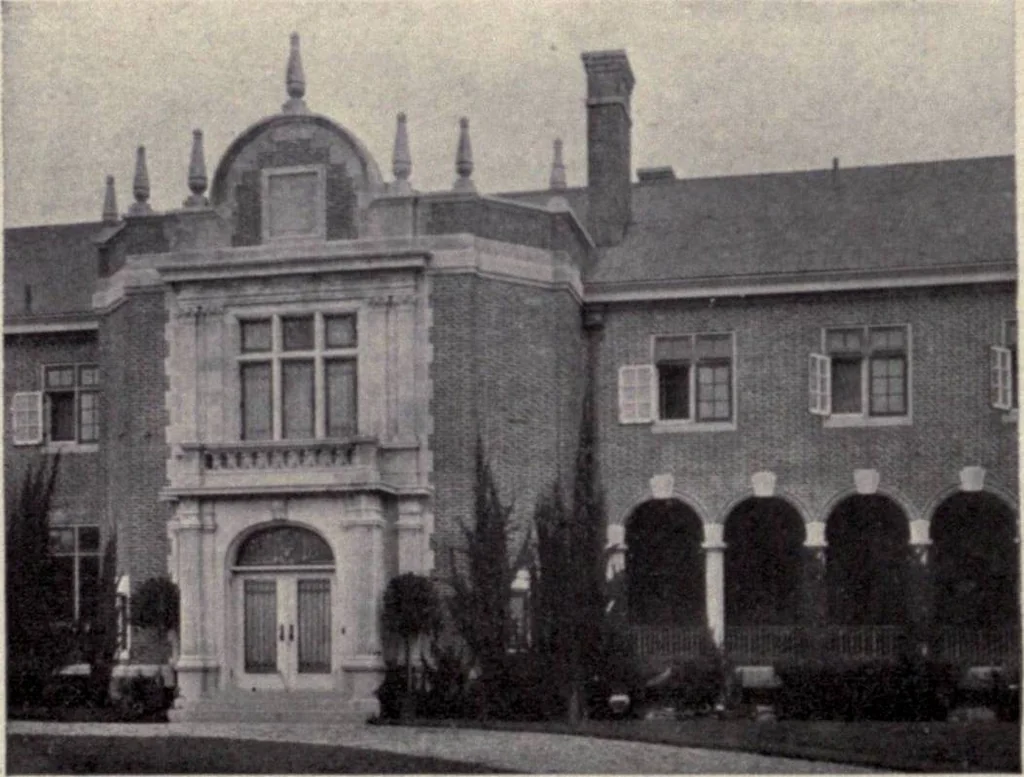 An illustration from The country house; a practical manual of the planning and construction of the American country home and its surroundings, 1905, leaf 91