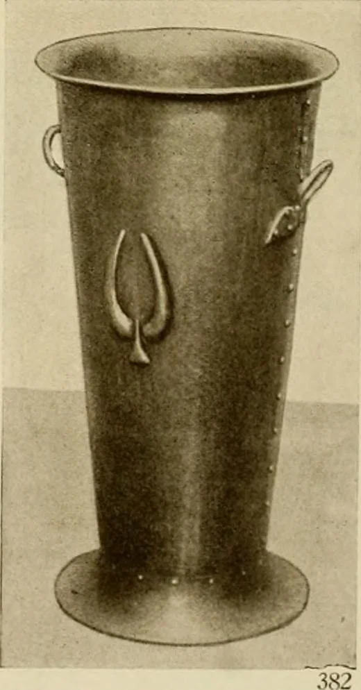 An illustration from Craftsman furnishings for the home made by Gustav Stickley, The Craftsman, Inc., Eastwood, N. Y., 1912, leaf 19