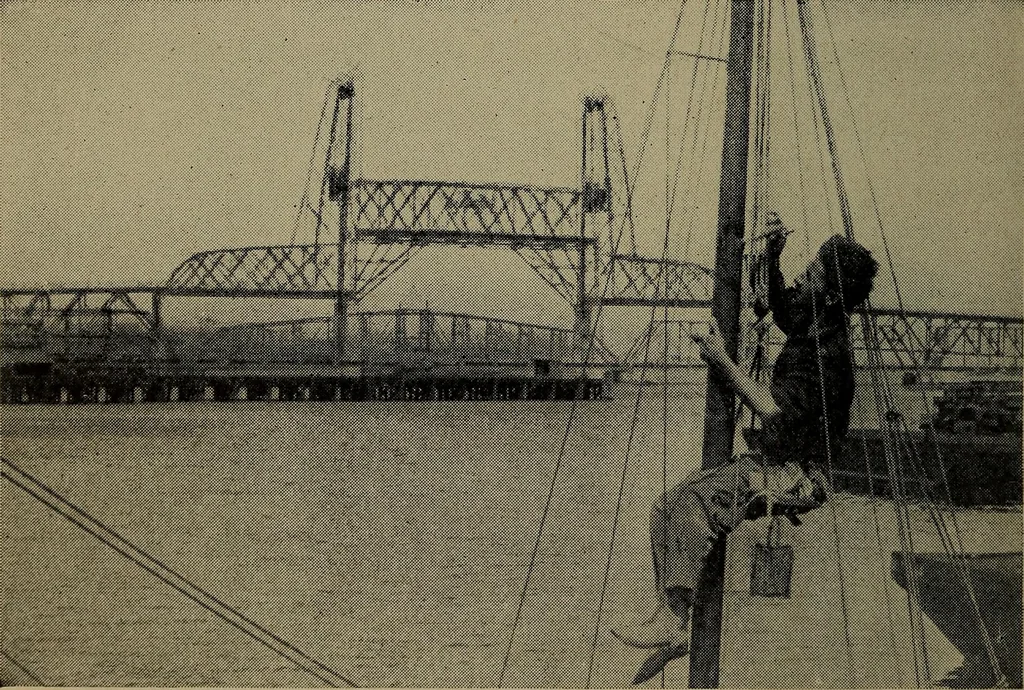 An illustration from The cruise of the Hippocampus, 1922, leaf 89