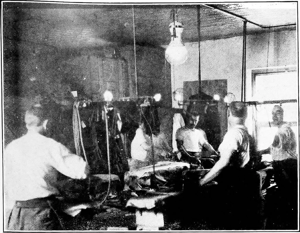 An illustration from ... Studies in vocational diseases, 1915, leaf 244