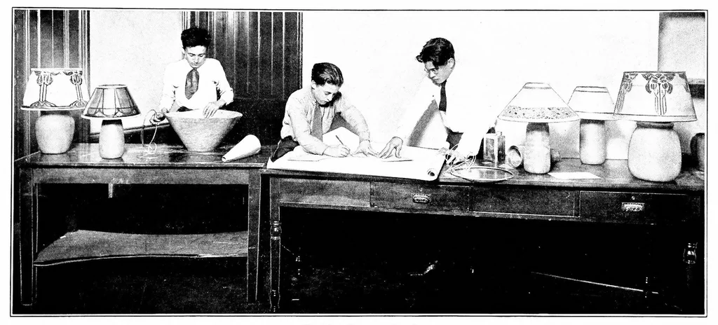 An illustration from Problems in woodwork, 1922, leaf 62