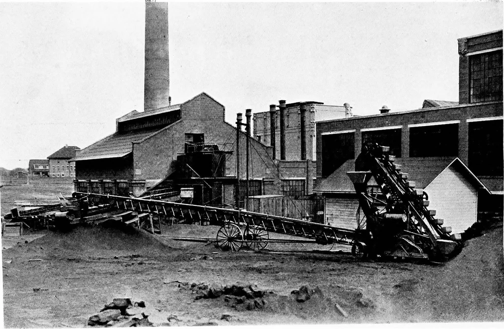 An illustration from Material handling cyclopedia; a reference book covering definitions, descriptions, illustrations and methods of use of material handling machines employed in industry, 1921, leaf 449
