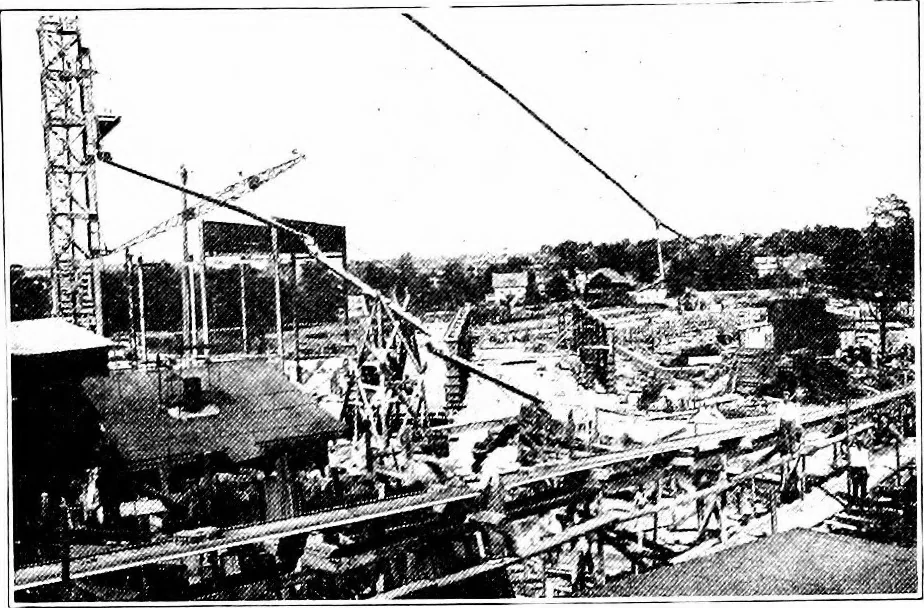 An illustration from Material handling cyclopedia; a reference book covering definitions, descriptions, illustrations and methods of use of material handling machines employed in industry, 1921, leaf 772