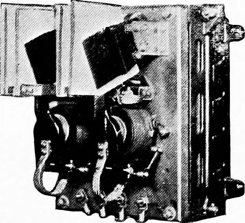 An illustration from Material handling cyclopedia; a reference book covering definitions, descriptions, illustrations and methods of use of material handling machines employed in industry, 1921, leaf 814