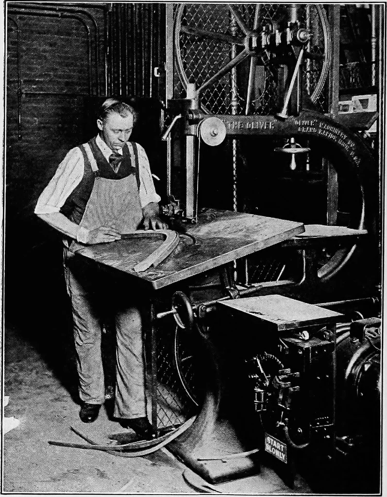 An illustration from A practical course in wooden boat and ship building, the fundamental principles and practical methods described in detail, especially written for carpenters and other woodworkers who desire to engage in boat or ship building, and as a textbook for schools, 1918, leaf 61