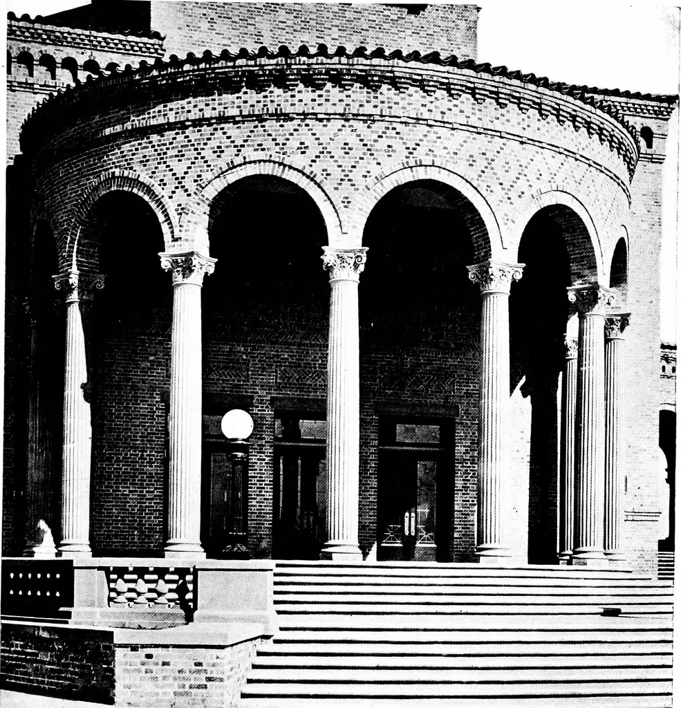 An illustration from The planning of Christian Science church edifices, 1916, leaf 18