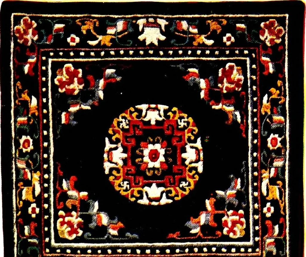 An illustration from The practical book of oriental rugs, 1920, leaf 578