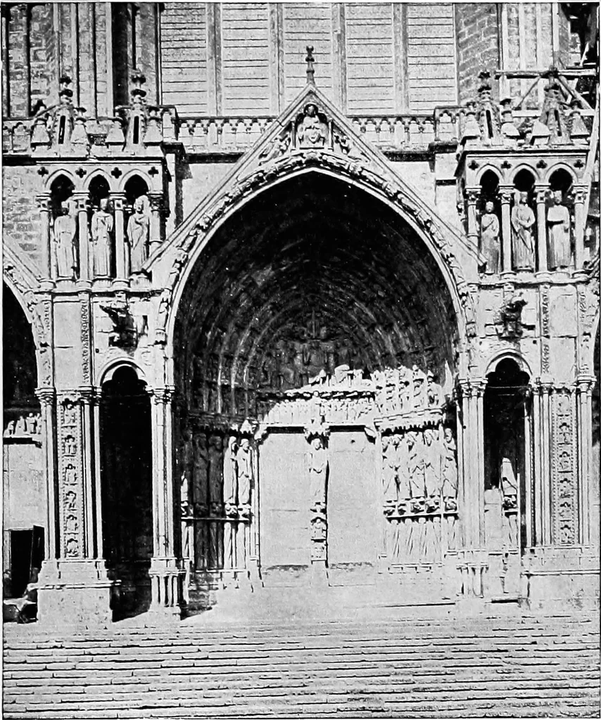 An illustration from A short history of art, 1913, leaf 240