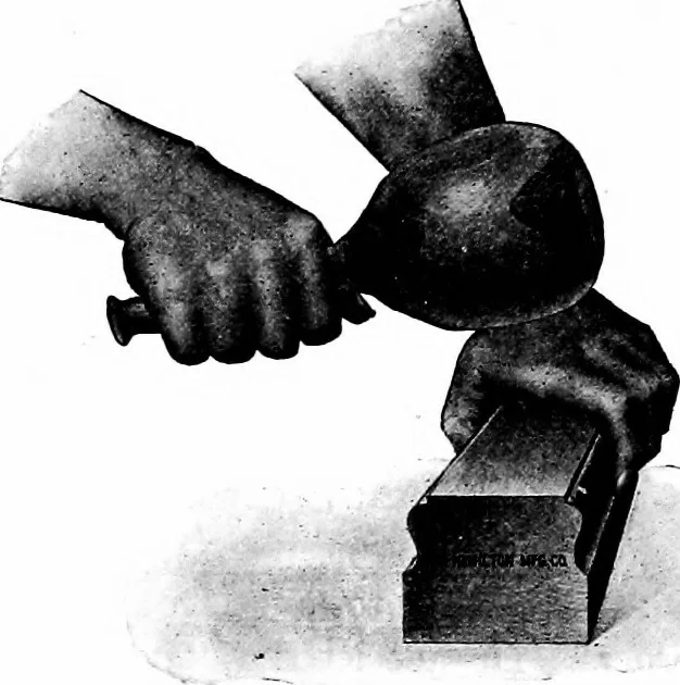 An illustration from Printing; a textbook for printers' apprentices, continuation classes, and for general use in schools, 1917, leaf 39