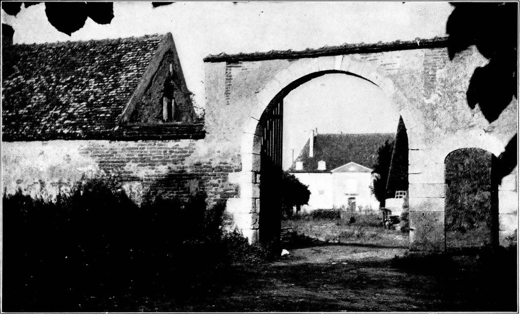An illustration from Small French buildings; the architecture of town and country, comprising cottages, farmhouses, minor chateaux or manors with their farm groups, small town dwellings, and a few churches, 1921, leaf 252