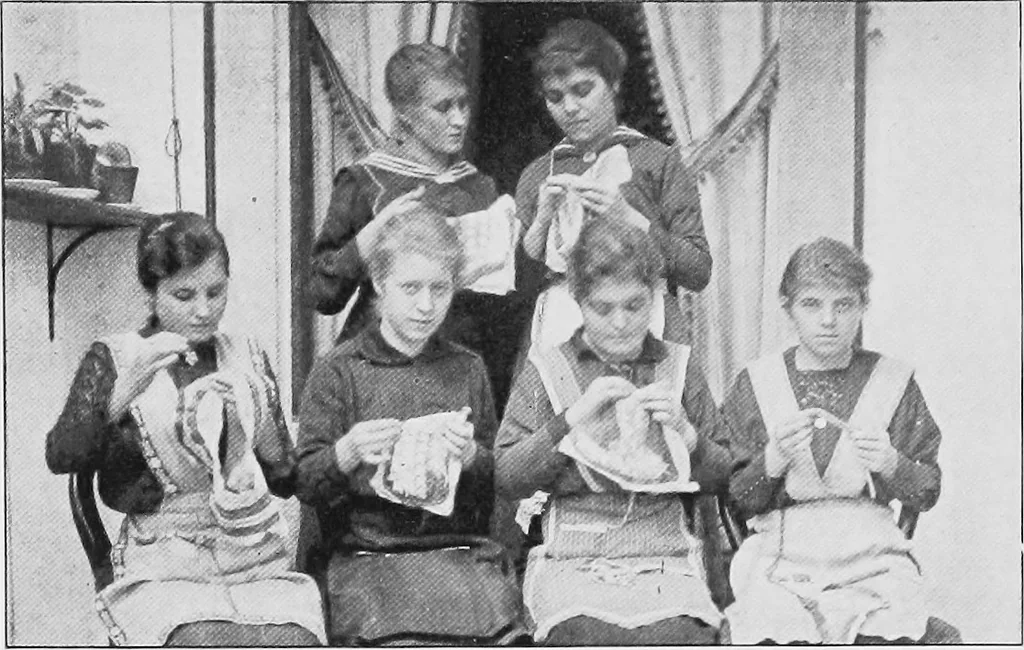 An illustration from Bobbins of Belgium : a book of Belgian lace, lace-workers, lace-schools and lace-villages, 1920, leaf 322