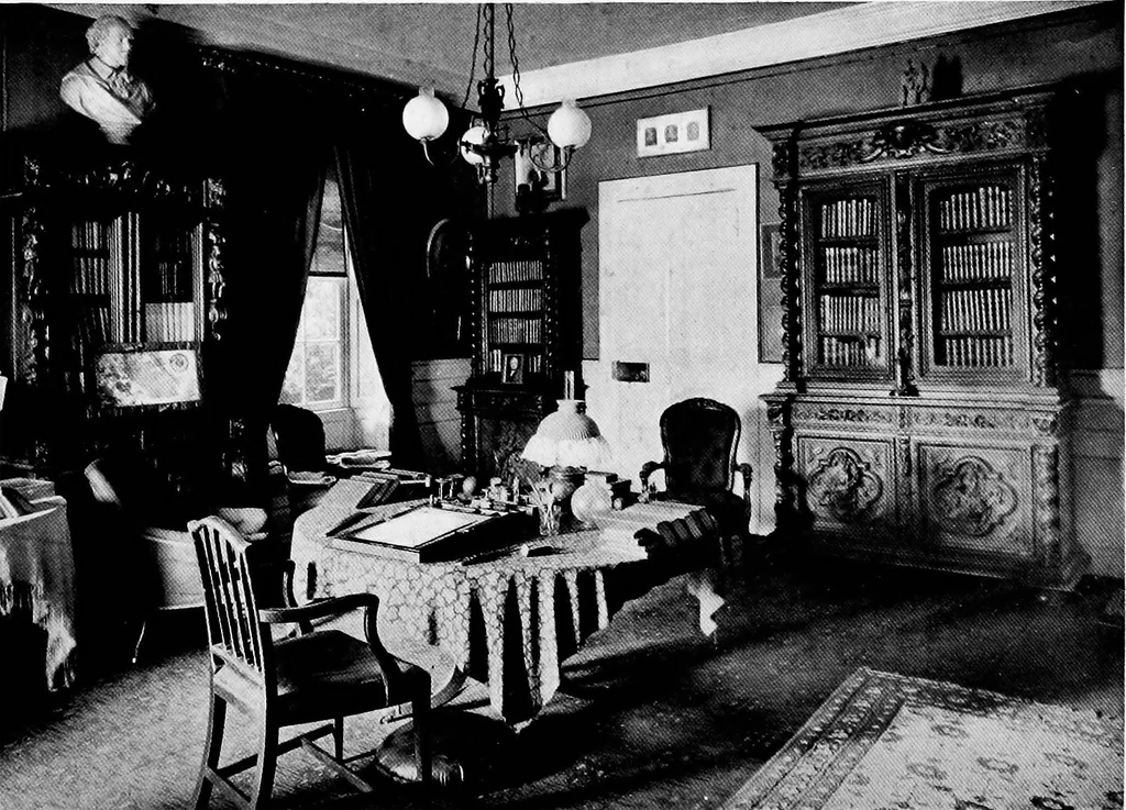 An illustration from Historic homes of New England, 1914, leaf 343