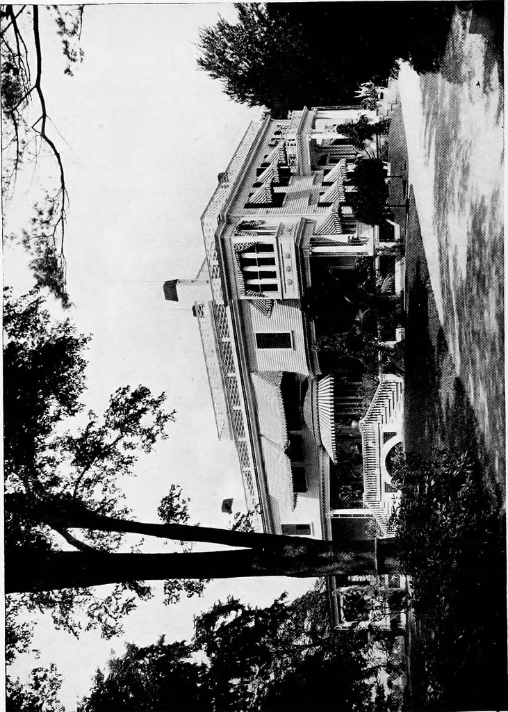 An illustration from Historic homes of New England, 1914, leaf 91