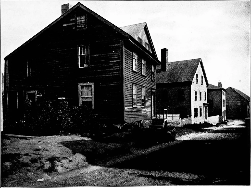 An illustration from Interesting houses of New England, 1915, leaf 112