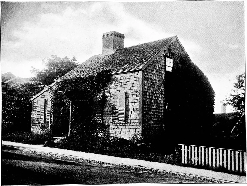 An illustration from Interesting houses of New England, 1915, leaf 80