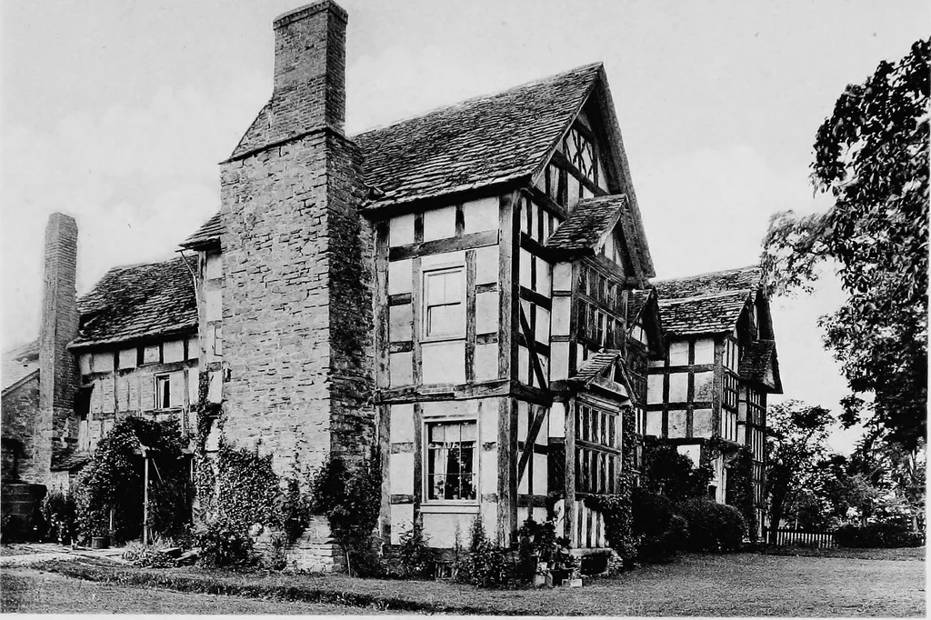 An illustration from Old cottages, farm houses, and other half-timber buildings in Shropshire, Herefordshire, and Cheshire, 1904, leaf 172
