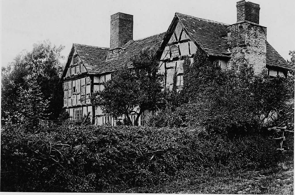 An illustration from Old cottages, farm houses, and other half-timber buildings in Shropshire, Herefordshire, and Cheshire, 1904, leaf 200