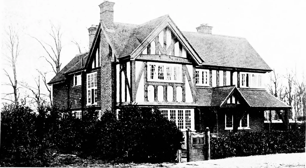 An illustration from Country cottages and week-end homes, by J. H. Elder-Duncan ... with numerous illustrations and plans of cottages by well-known architects, 1912, leaf 164
