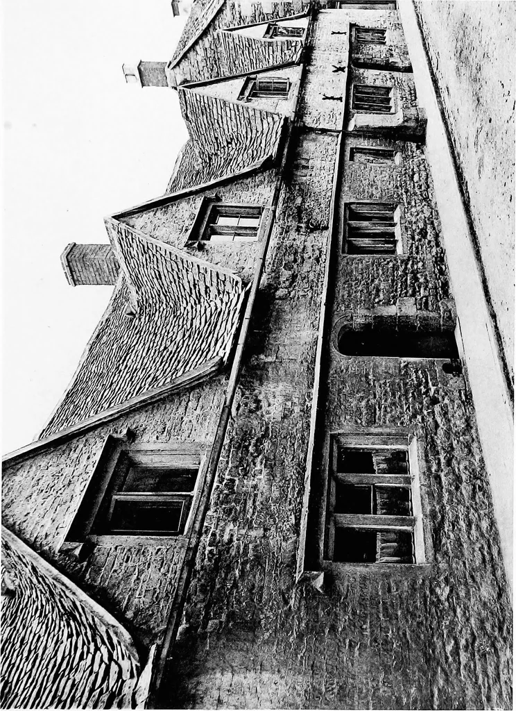 An illustration from Old cottages, farm-houses, and other stone buildings in the Cotswold district; examples of minor domestic architecture in Gloucestershire, Oxfordshire, Northants, Worcestershire, &c., 1905, leaf 180