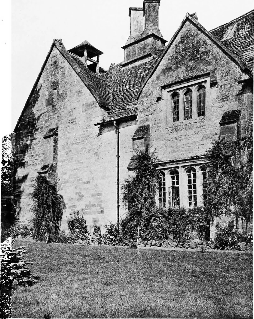 An illustration from Old cottages, farm-houses, and other stone buildings in the Cotswold district; examples of minor domestic architecture in Gloucestershire, Oxfordshire, Northants, Worcestershire, &c., 1905, leaf 200