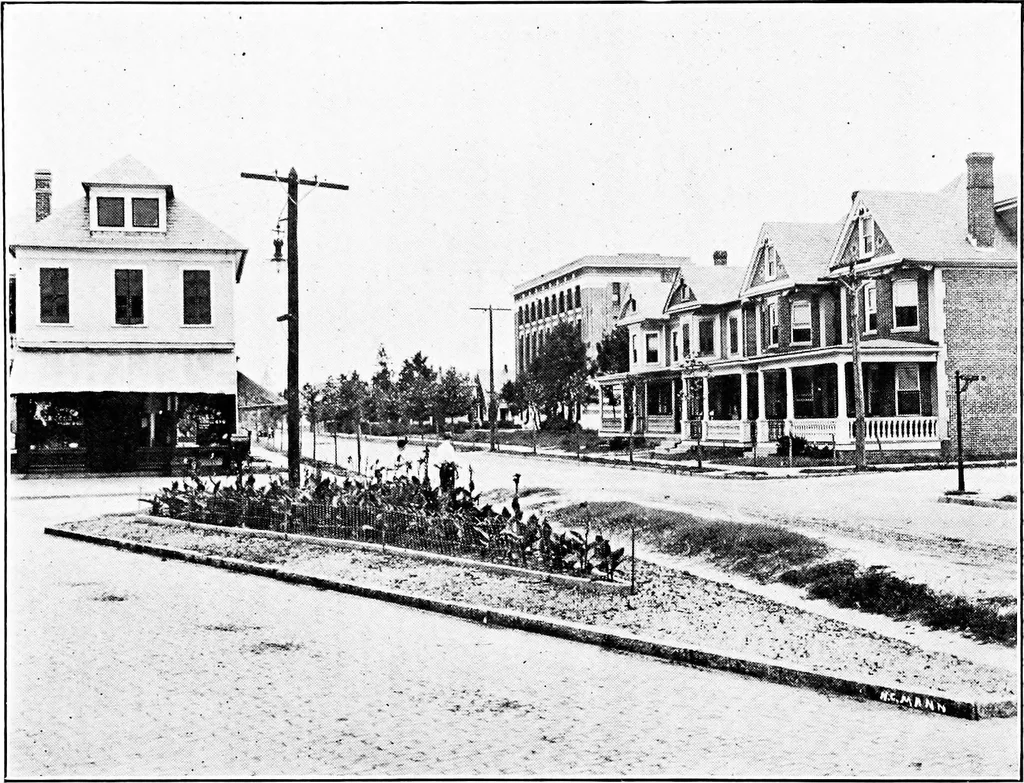 An illustration from Third report of the Commission on Beautifying the City of Norfolk, Virginia : July 1913-July 1915, 1915, leaf 35