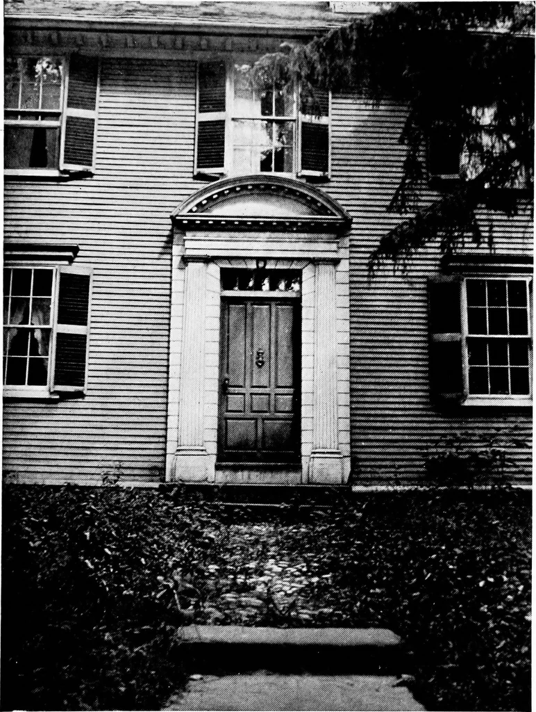 An illustration from Old New England doorways, 1919, leaf 120