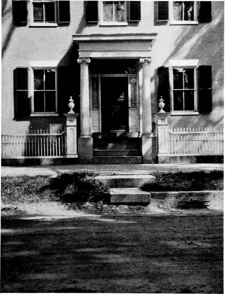 An illustration from Old New England doorways, 1919, leaf 132