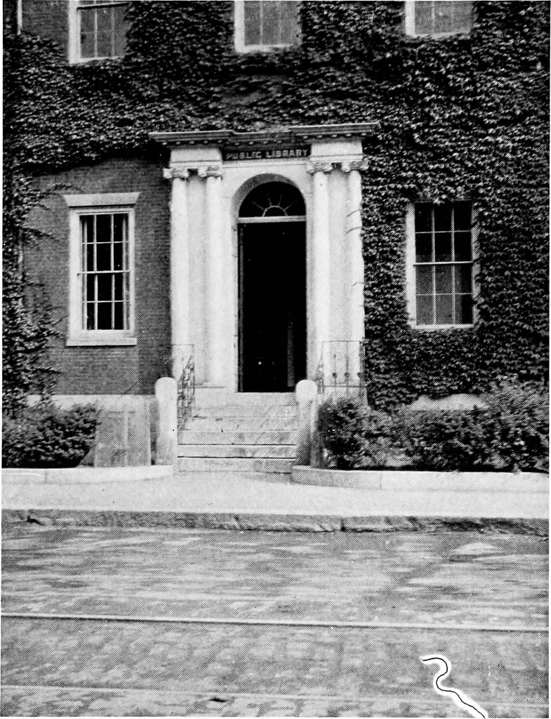 An illustration from Old New England doorways, 1919, leaf 146