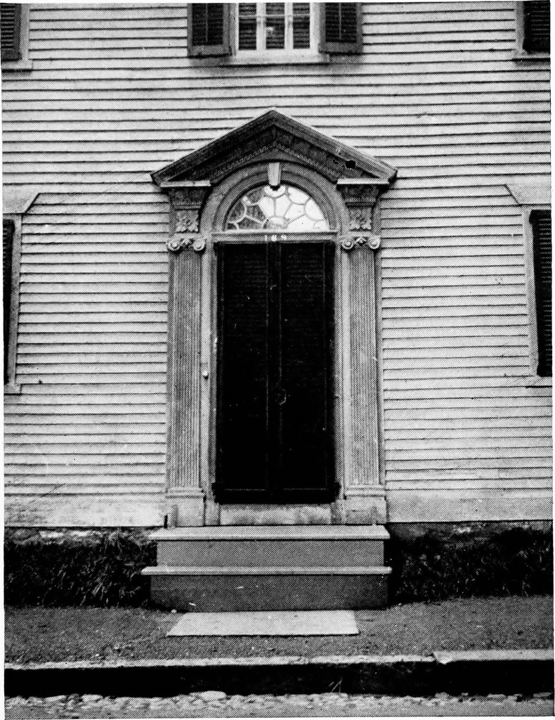 An illustration from Old New England doorways, 1919, leaf 158