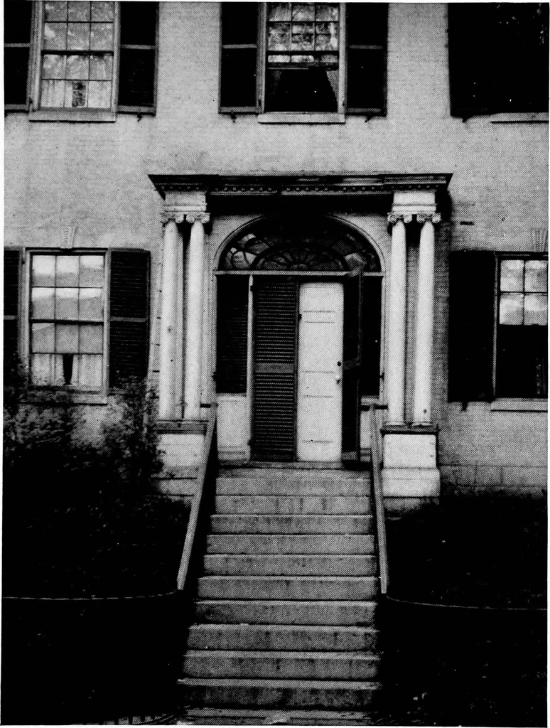 An illustration from Old New England doorways, 1919, leaf 42