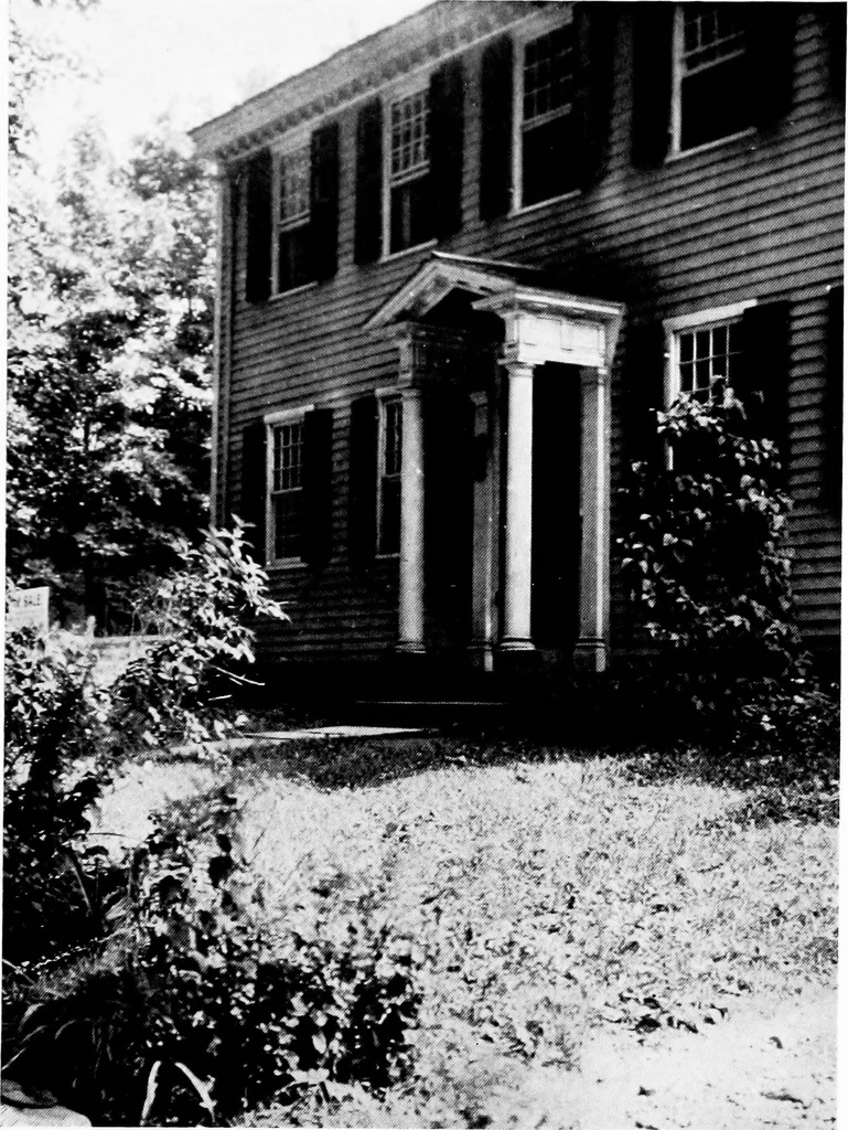 An illustration from Old New England doorways, 1919, leaf 74