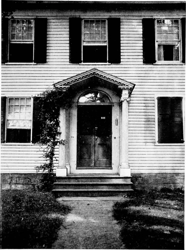 An illustration from Old New England doorways, 1919, leaf 96