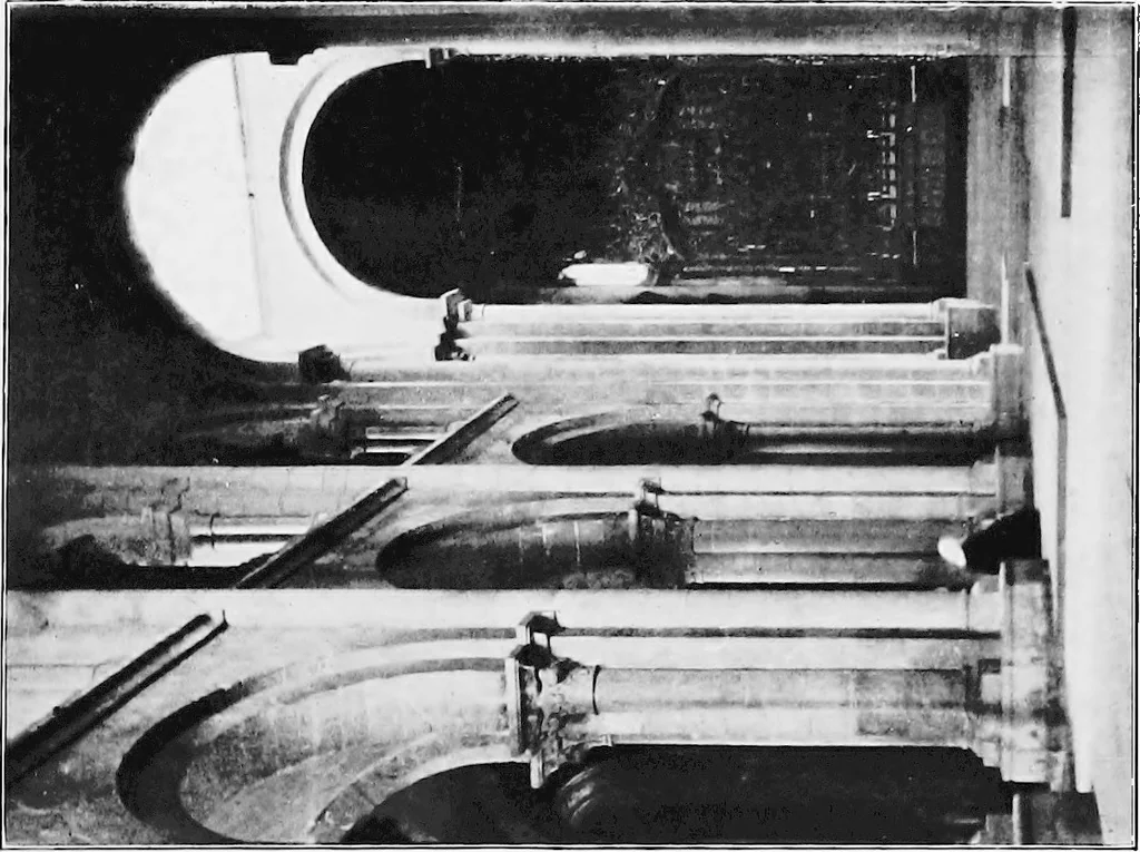 An illustration from Portuguese architecture, 1908, leaf 92