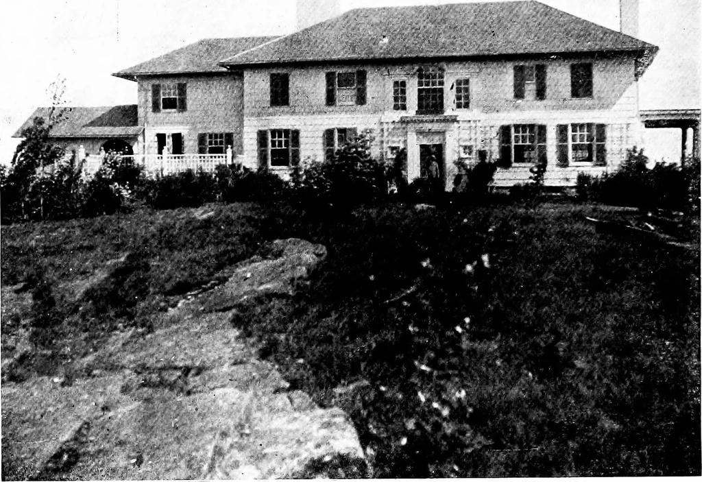 An illustration from Houses for town or country, 1907, leaf 221