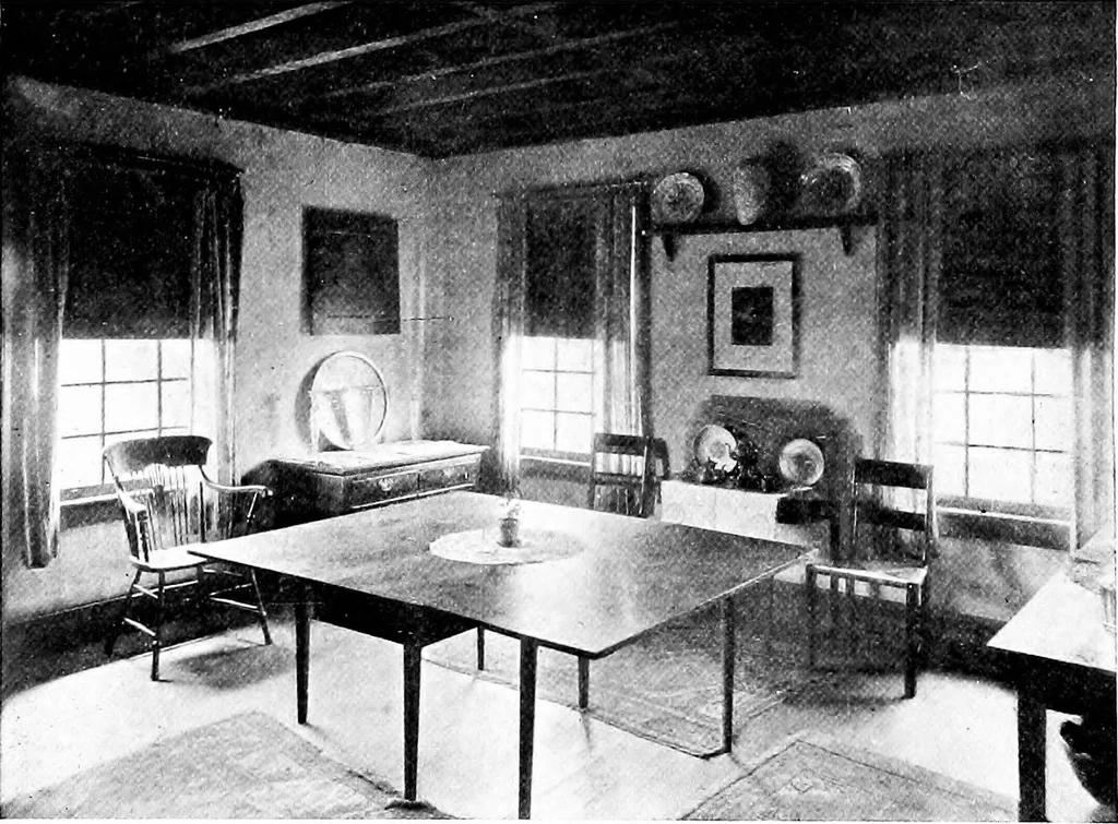An illustration from Inexpensive homes of individuality; being a collection of photographs and floor plans illustrating certain of America's best country and suburban homes of moderate size, 1915, leaf 81