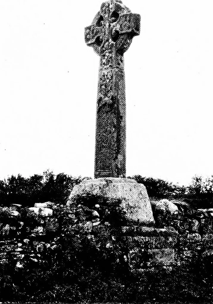 An illustration from Irish ecclesiastical architecture, with some notice of similar or related work in England, Scotland and elsewhere, 1910, leaf 224