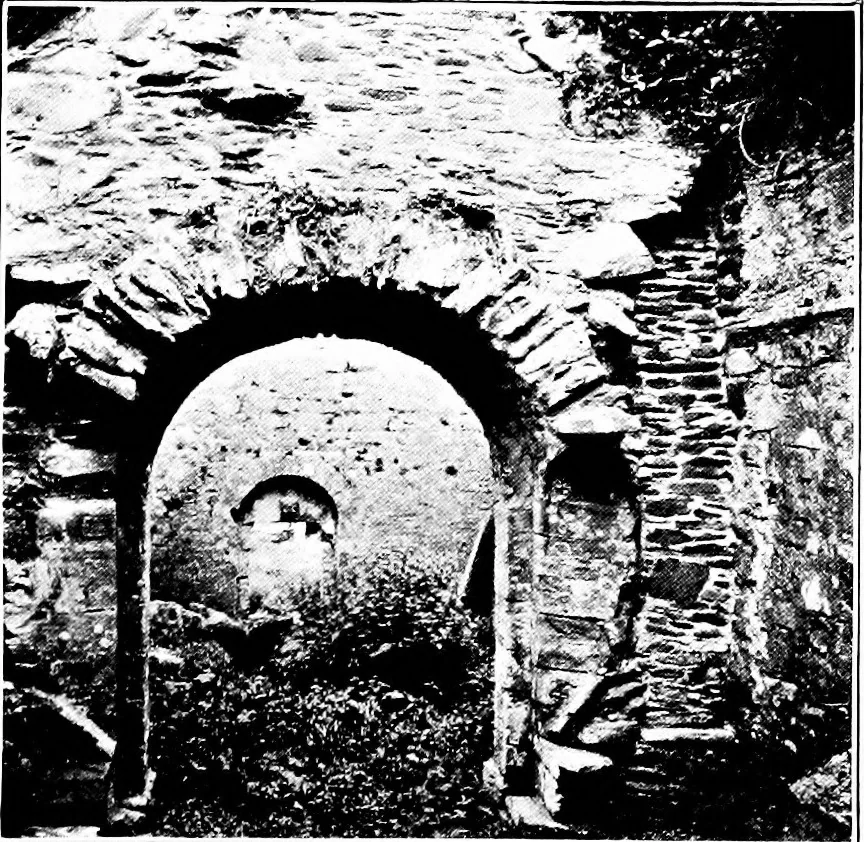 An illustration from Irish ecclesiastical architecture, with some notice of similar or related work in England, Scotland and elsewhere, 1910, leaf 280