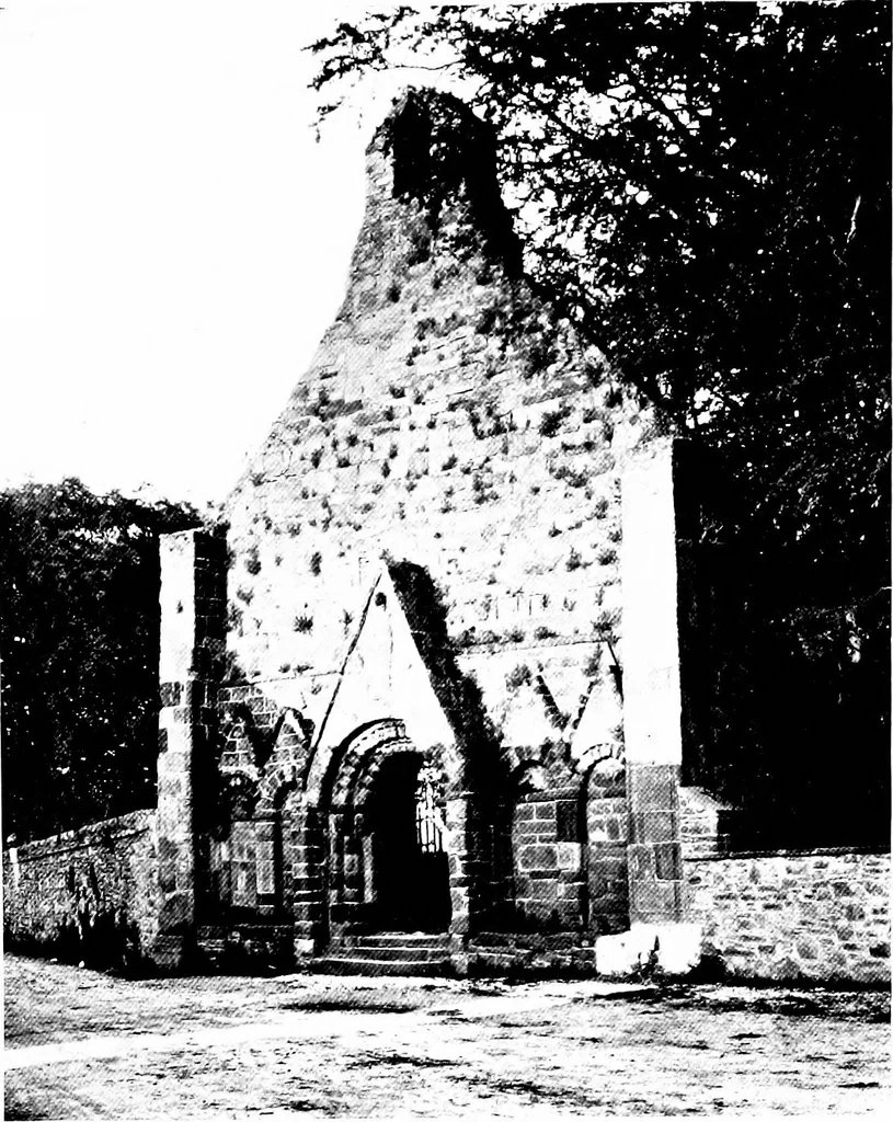An illustration from Irish ecclesiastical architecture, with some notice of similar or related work in England, Scotland and elsewhere, 1910, leaf 282