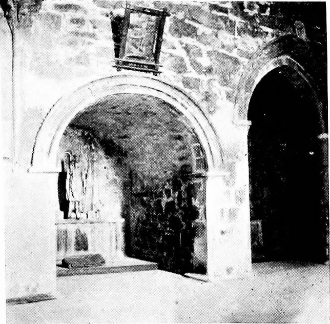 An illustration from Irish ecclesiastical architecture, with some notice of similar or related work in England, Scotland and elsewhere, 1910, leaf 344